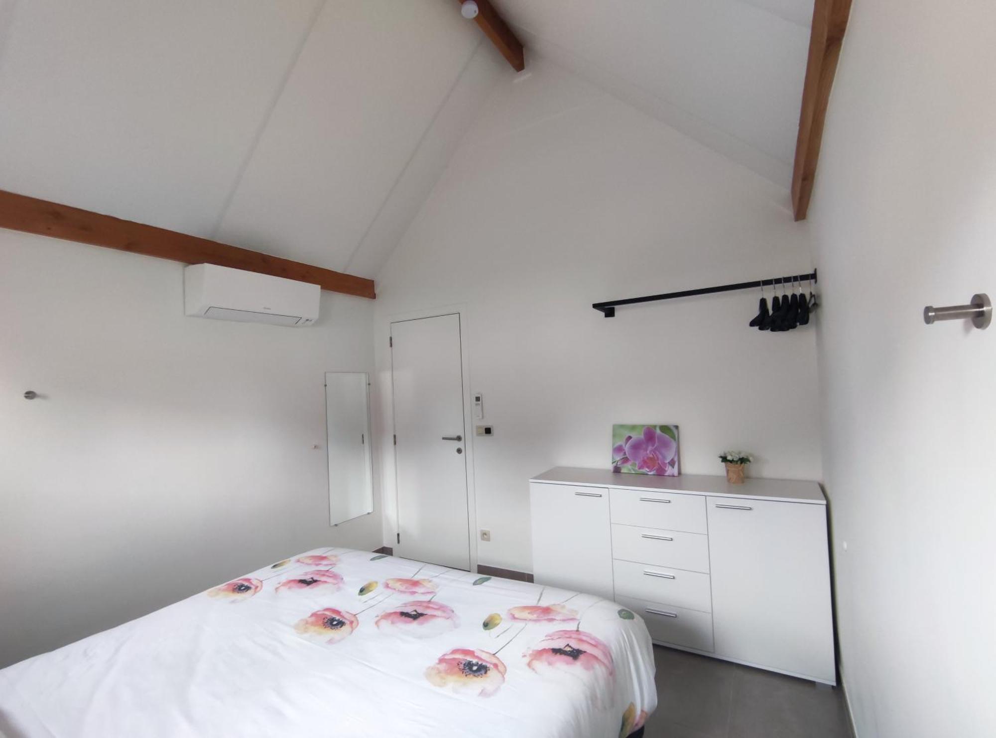 Vakantiewoning Polderhuis 10, Airco En Verwarming In Alle Kamers, Prive Parkeerplaats En Afgesloten Tuin Koksijde Exterior foto